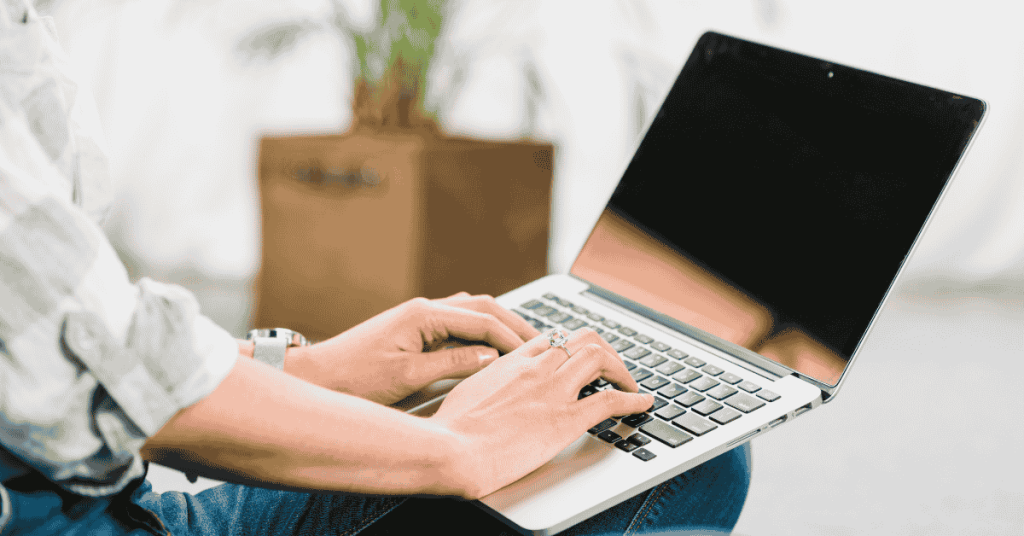 Why it's Smart for Startups to Rent Laptops - Meher Systems